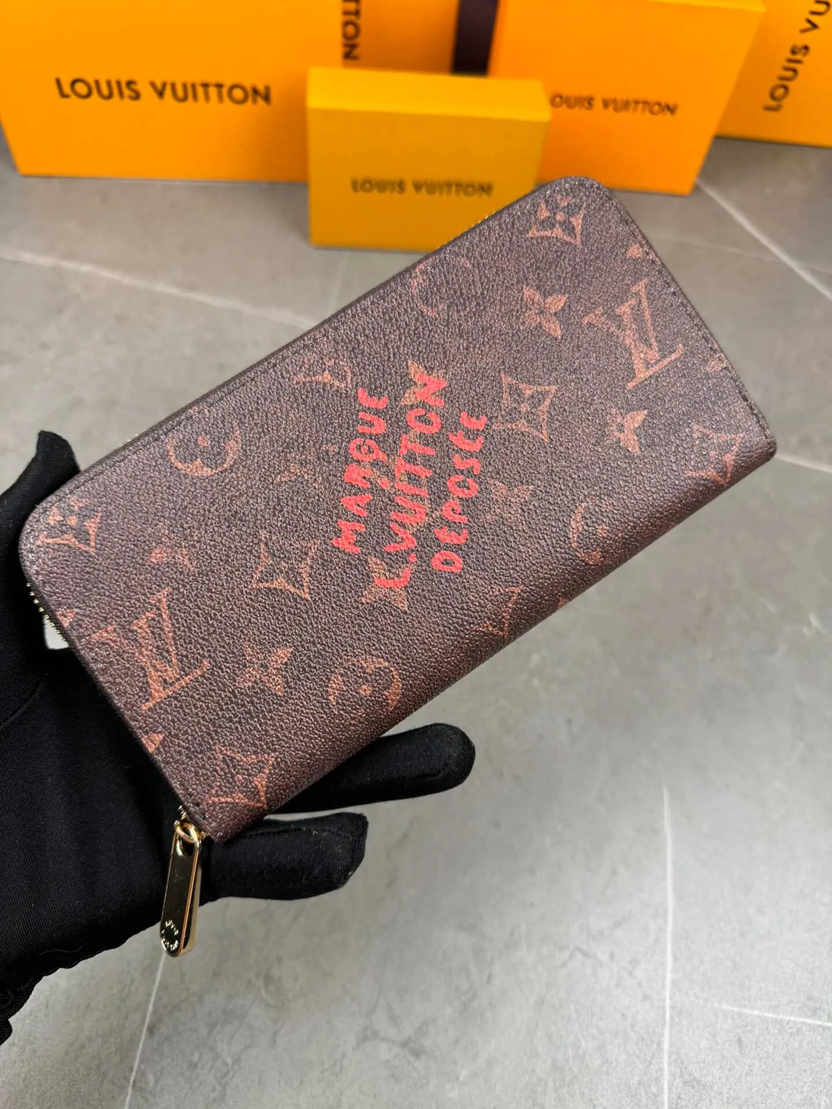 Vintage Style Zipper Wallet