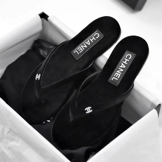 Casual Slim-Strap Velvet Flip-Flops