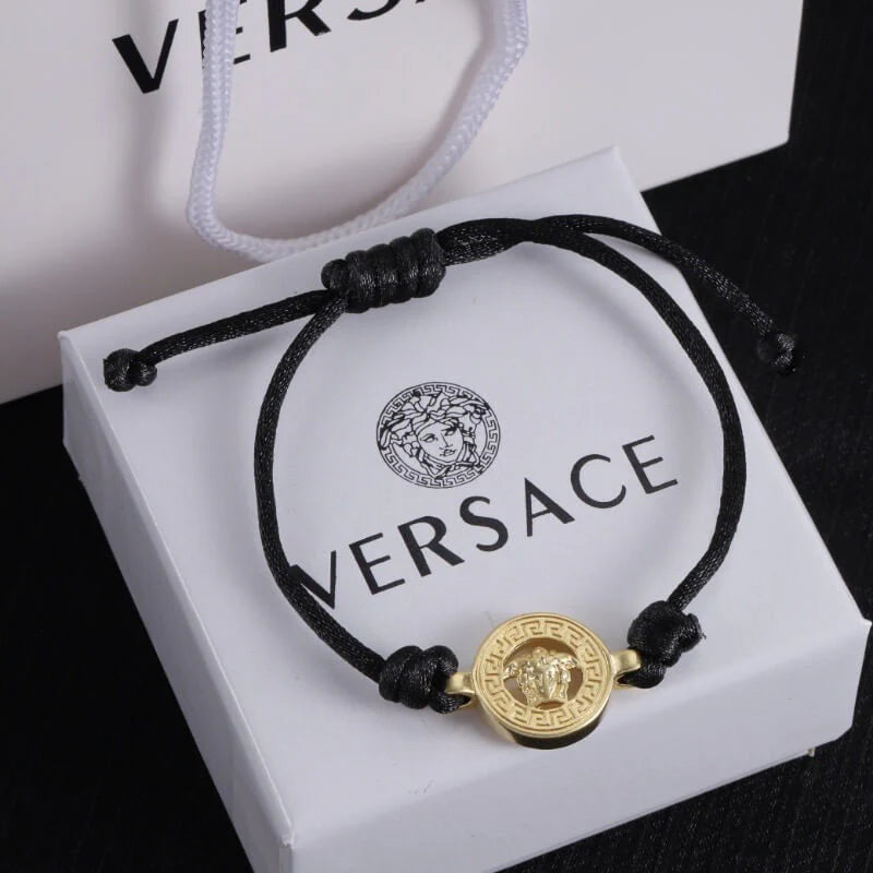Classic Face Design Bangle