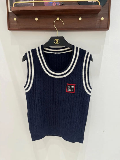 Cable Knit Striped Vest