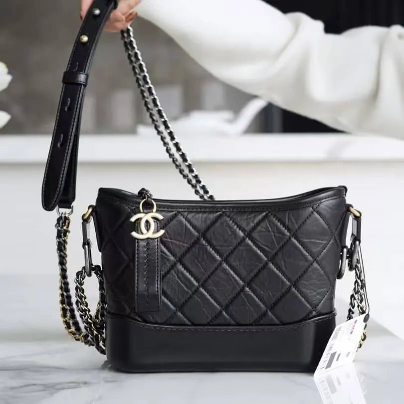 Classic Diamond Quilted Pattern Bag