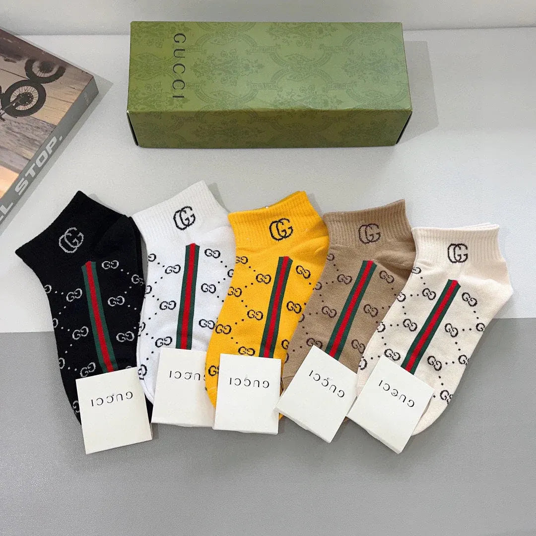 Multicolor Pattern Socks