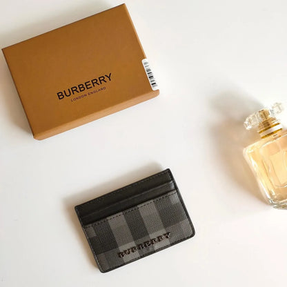 Classic Checkered Design Card Holder