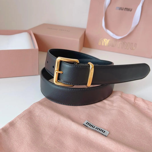 Vintage Minimalist Letter-Engraved Belt