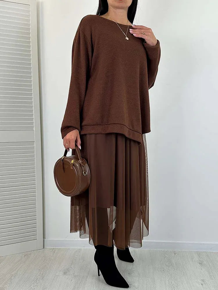 ✨New Arrival✨Batwing sweater + mesh skirt
