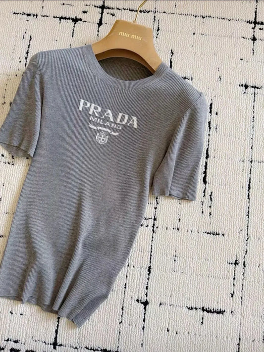 Minimalist Versatile Knitted Short Sleeve