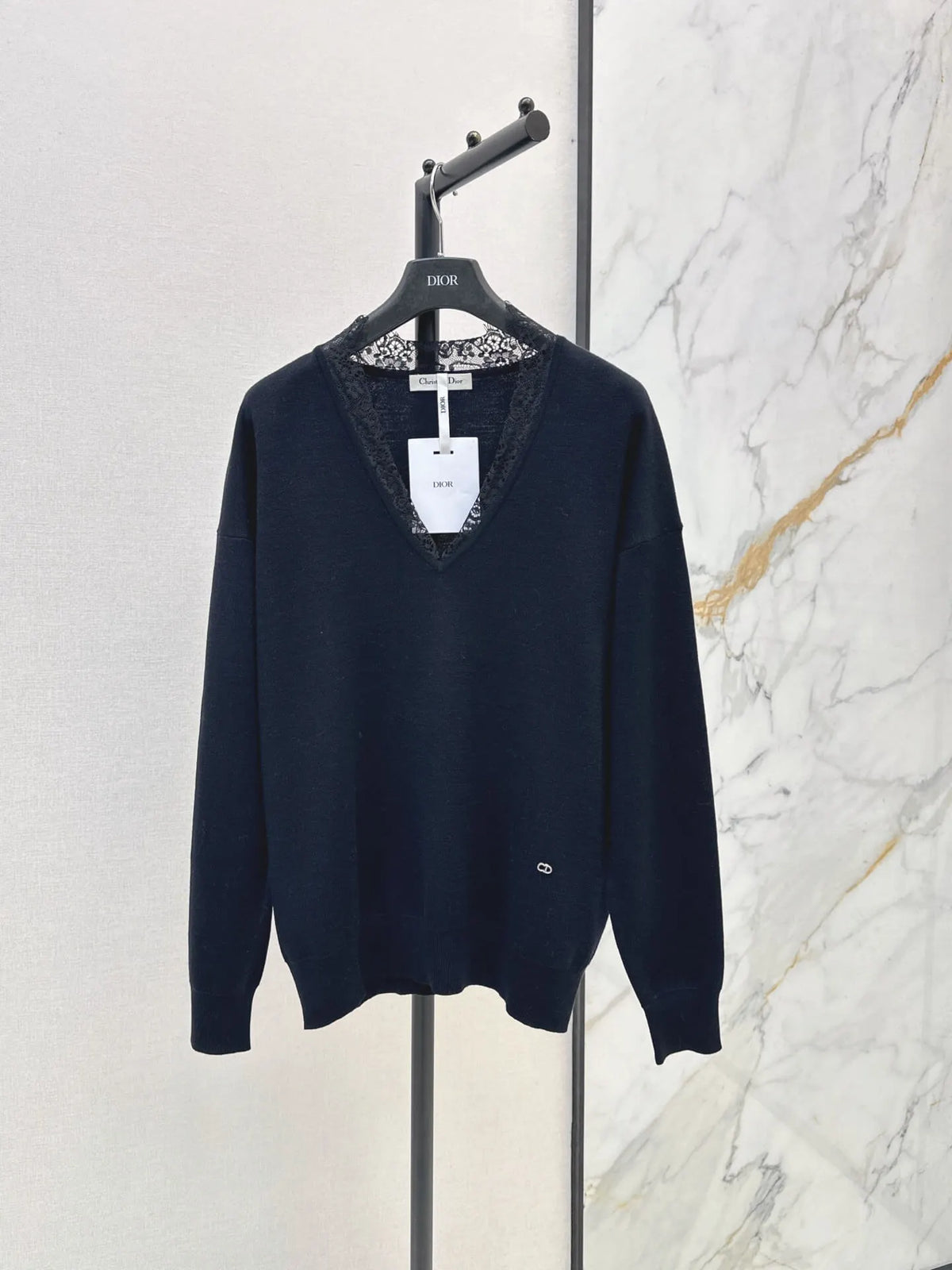 Lace V-neck Knit Top