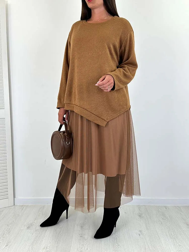 ✨New Arrival✨Batwing sweater + mesh skirt