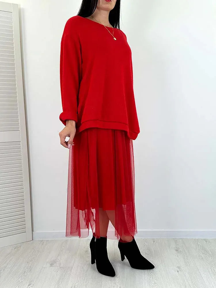 ✨New Arrival✨Batwing sweater + mesh skirt