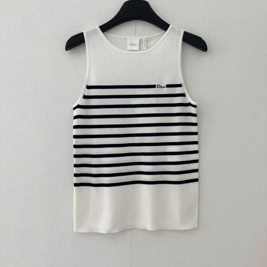 Partial Stripe Round Neck Vest