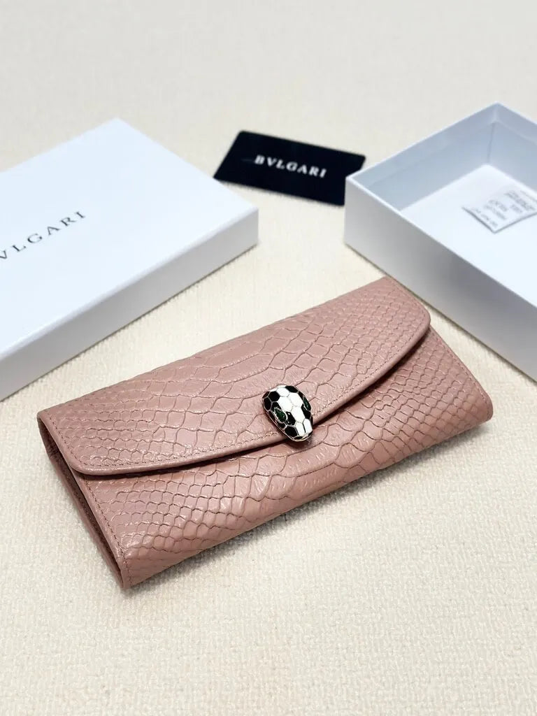 Croc-Pattern Accent Buckle Long Wallet