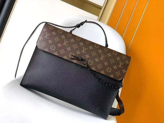 Timeless Leather Business Bag