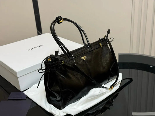 Vintage Glossy Triangle Handbag