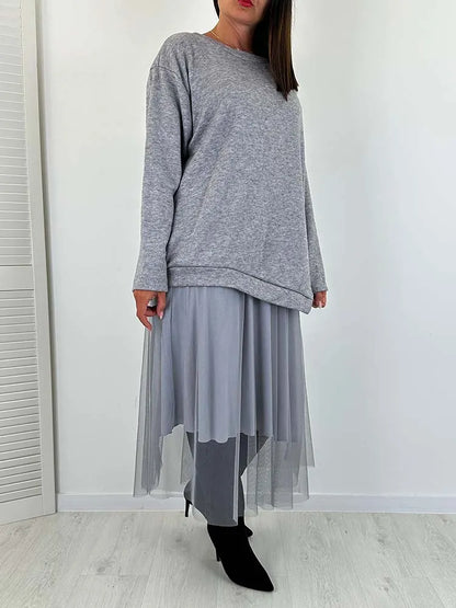 ✨New Arrival✨Batwing sweater + mesh skirt